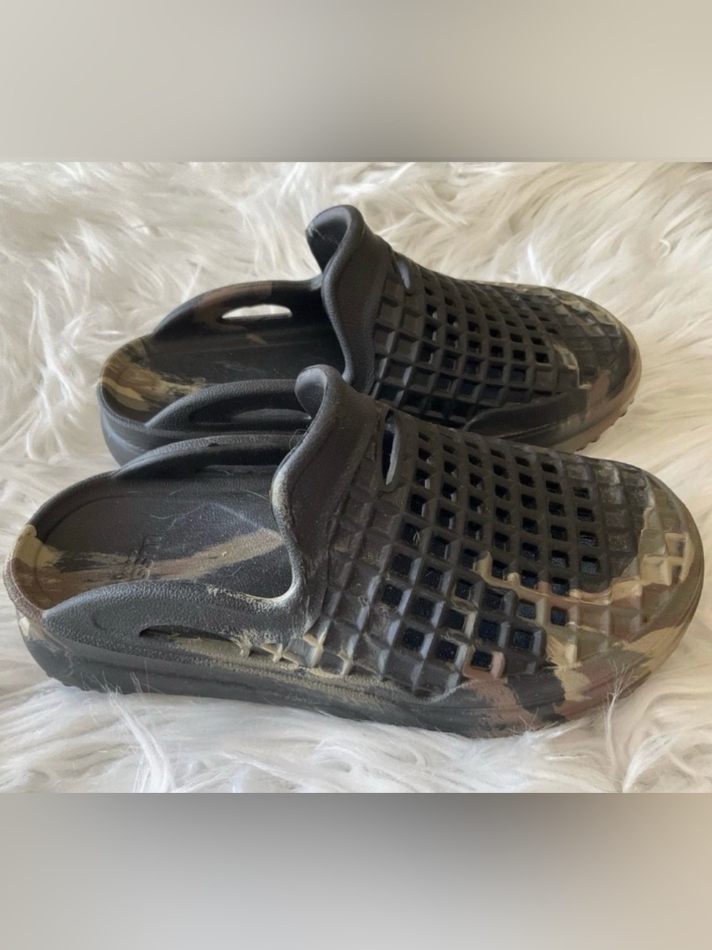 Lusso Cloud Scenario Slides in Camo Sz 5 Men’s 7 Women’s NWOT